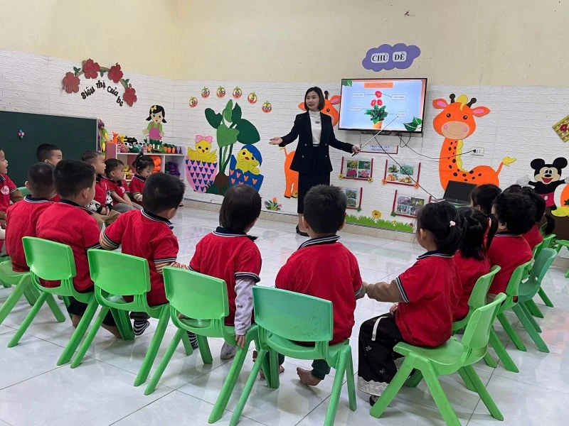 Ươm mầm xanh ở vùng đất lũ