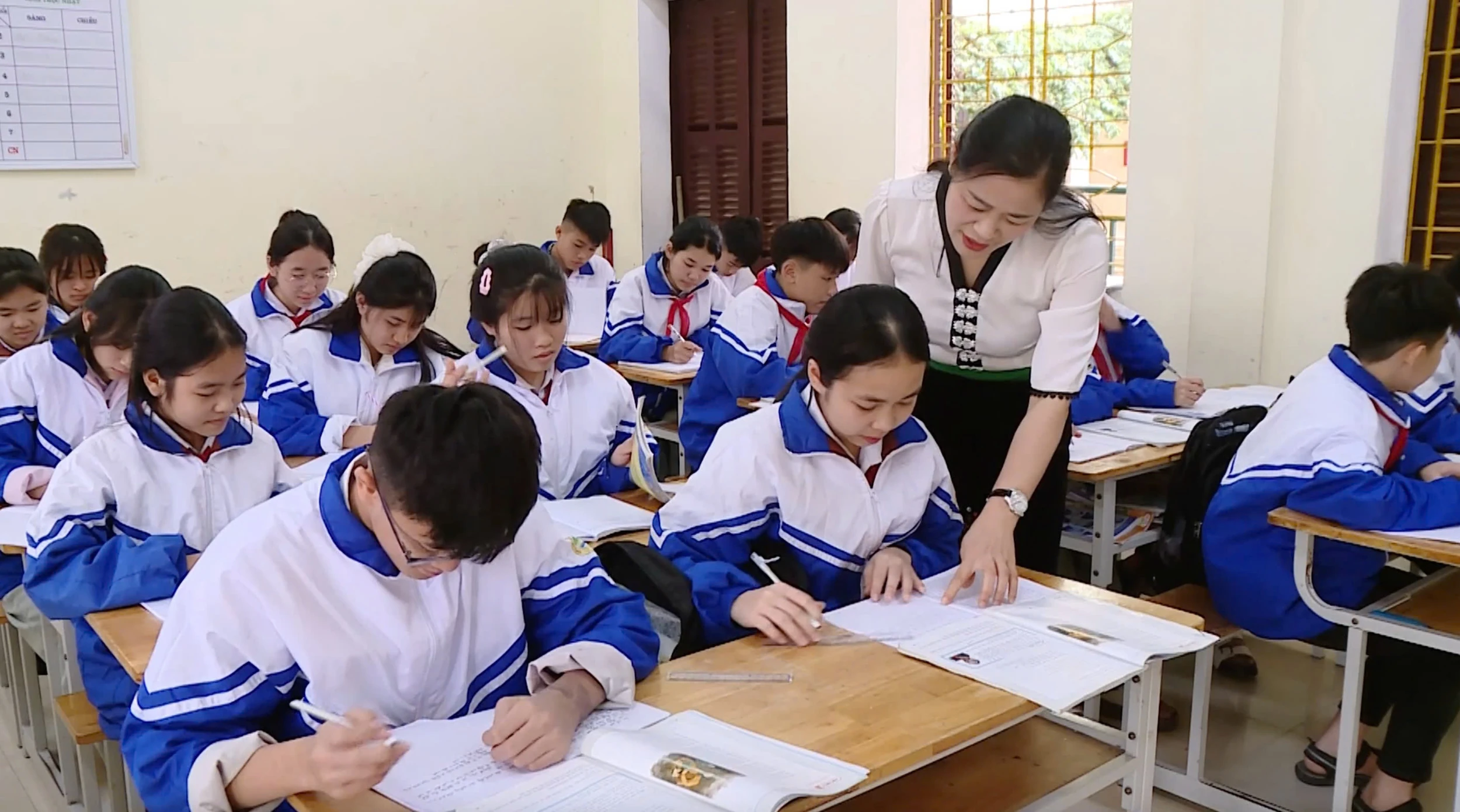 Nghị định 66 – điểm tựa để học sinh vùng cao đến trường