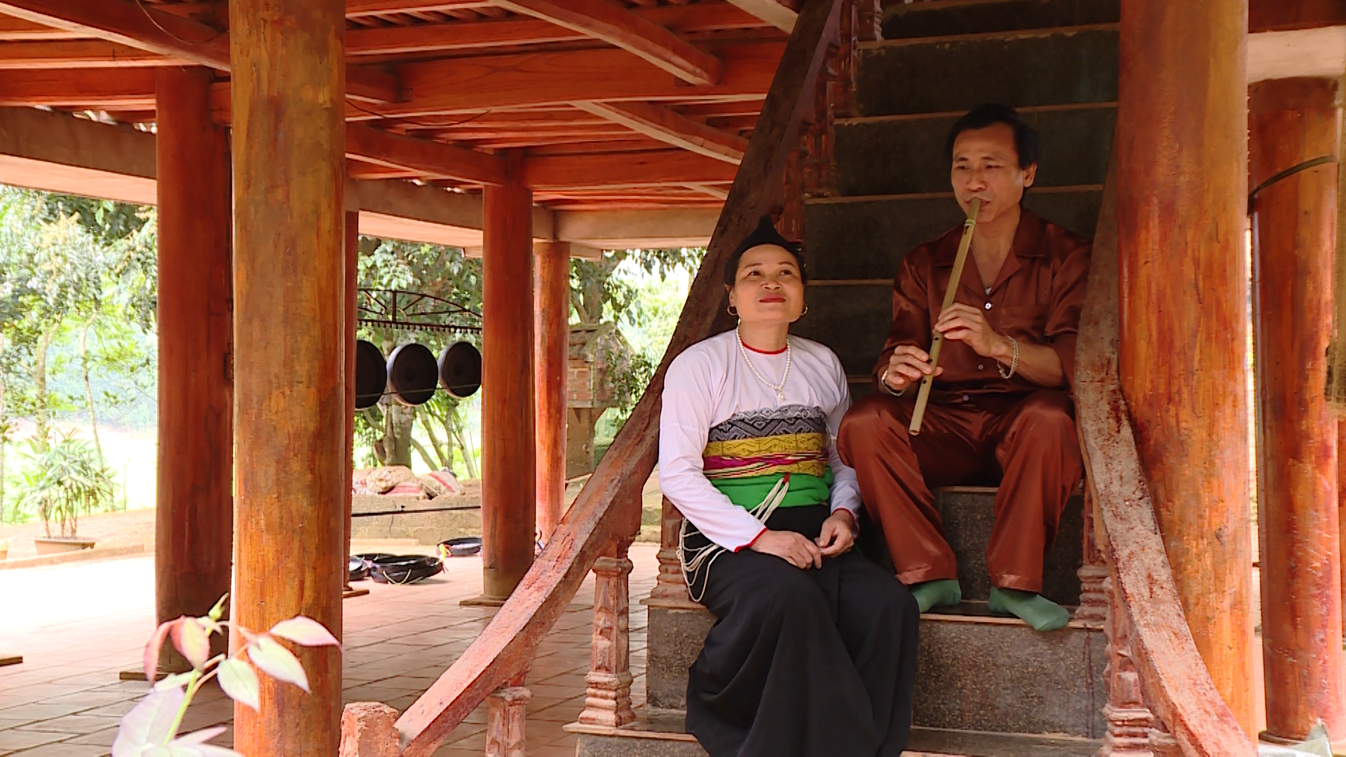 Đắm say làn điệu dân ca đất Châu Ngọc