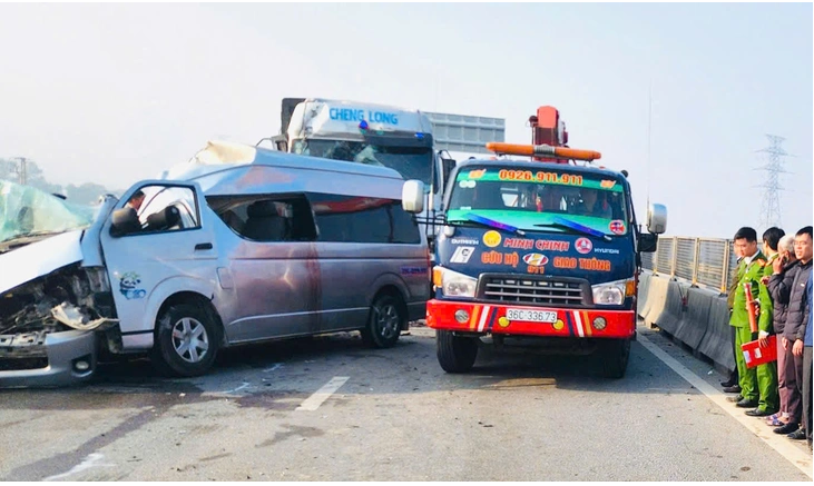 Đồng bộ giải pháp giảm thiểu tai nạn giao thông