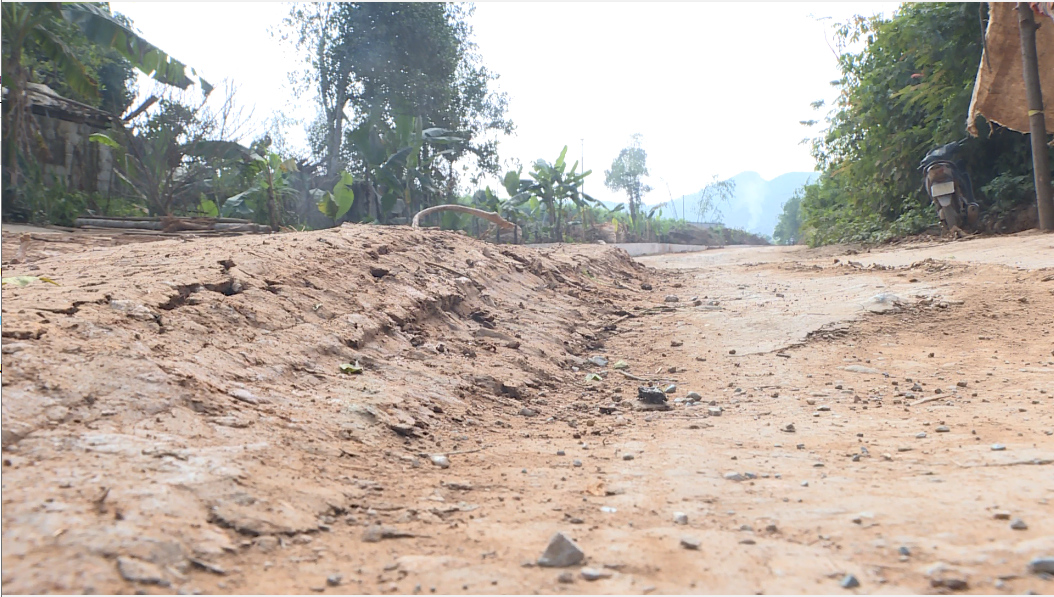 Dự án thi công dở dang tiềm ẩn nguy cơ mất an toàn giao thông