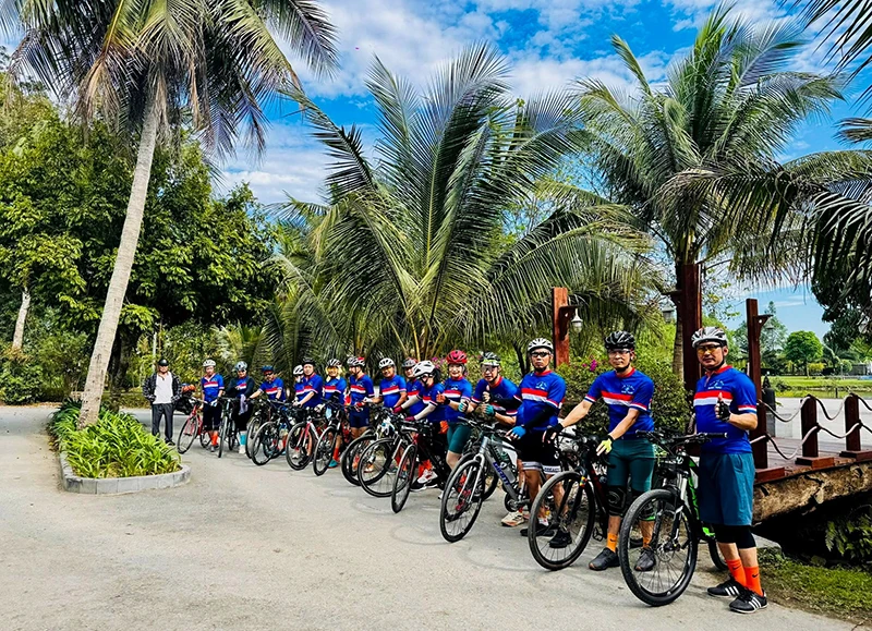 Lan tỏa phong trào tập luyện xe đạp thể thao