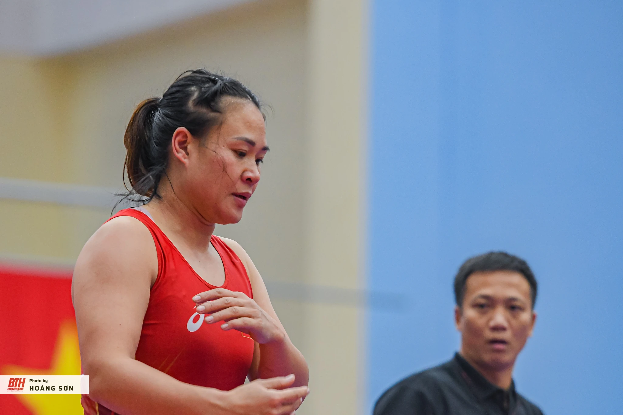 Giọt nước mắt trên thảm đấu và ký ức không quên của “nữ hoàng” vật xứ Thanh