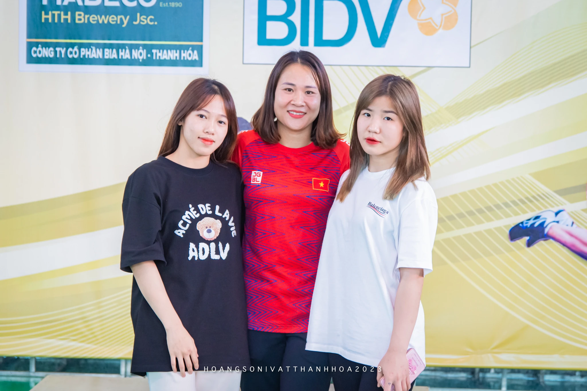 Giọt nước mắt trên thảm đấu và ký ức không quên của “nữ hoàng” vật xứ Thanh