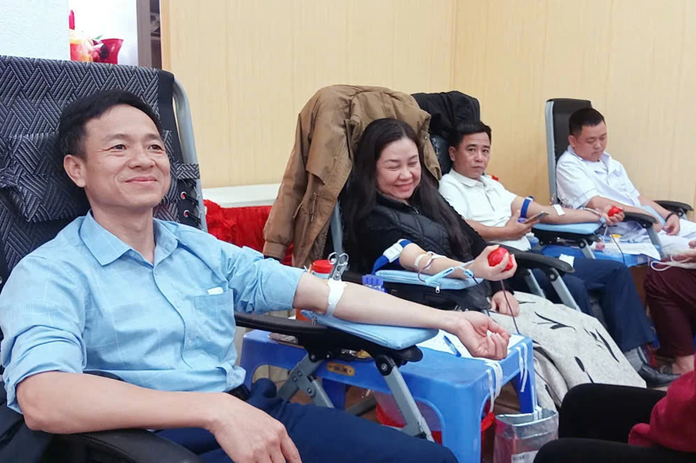 Tiếp nhận gần 200 đơn vị máu tại ngày hội hiến máu tình nguyện năm 2026