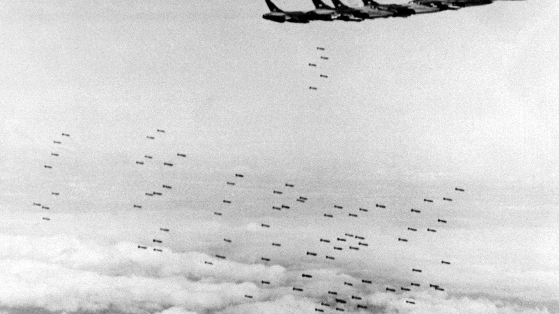 Ngày này năm xưa 7/2: Đế quốc Mỹ bắt đầu tiến hành cuộc chiến tranh phá hoại miền Bắc bằng không quân