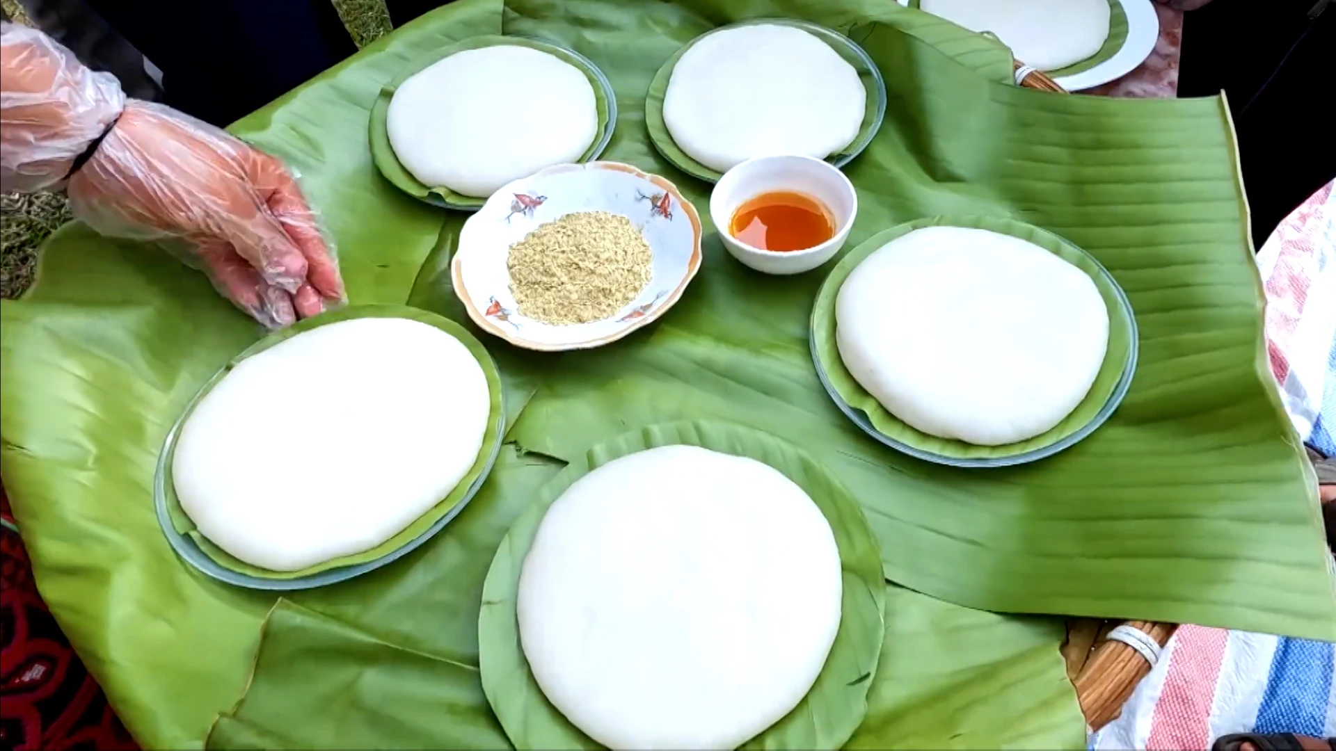 Hương bánh dày đánh thức vị Tết 