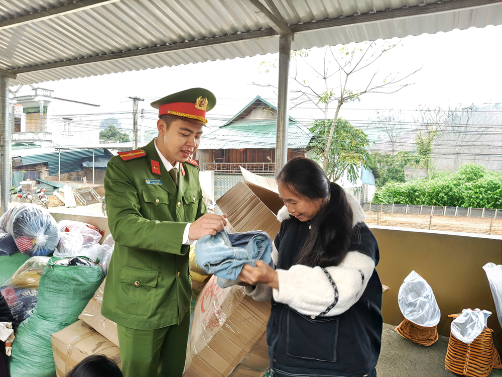 Xuân sẻ chia - Tết yêu thương