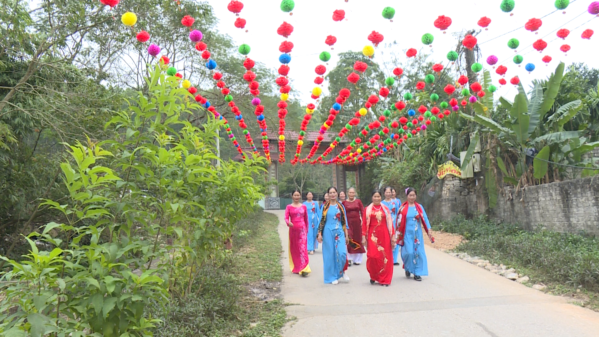 Sắc xuân Hàm Rồng