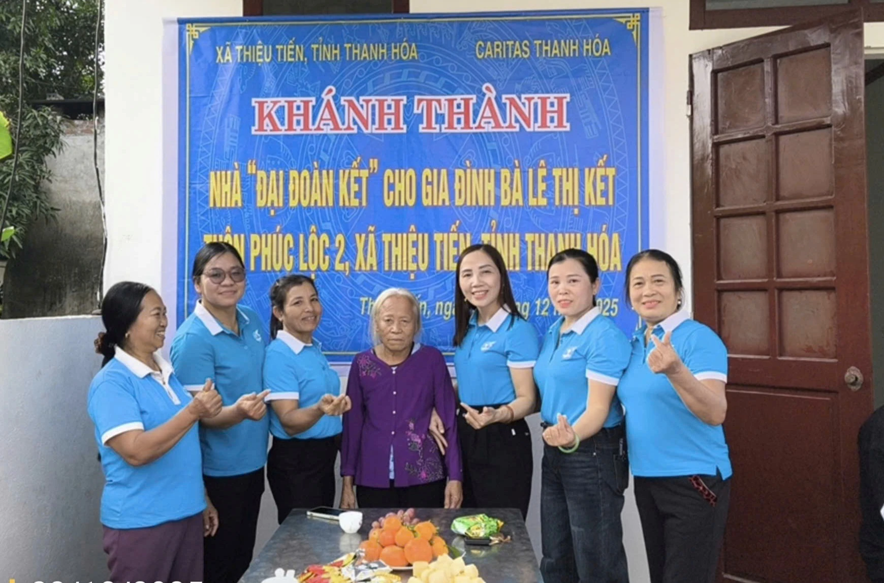 Nhà mới - Ấm tình chị em