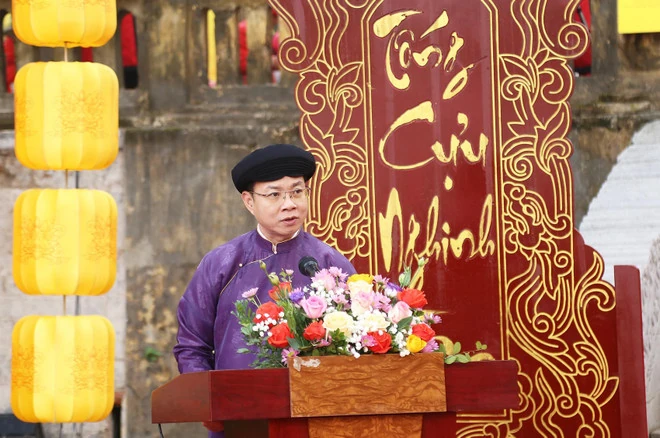 Các nhà ngoại giao tìm hiểu về nghi lễ đón Tết cổ truyền tại Hoàng thành Thăng Long