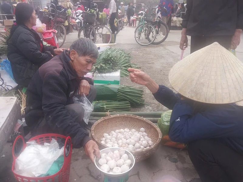 Phiên chợ Voi, những ngày cuối năm...
