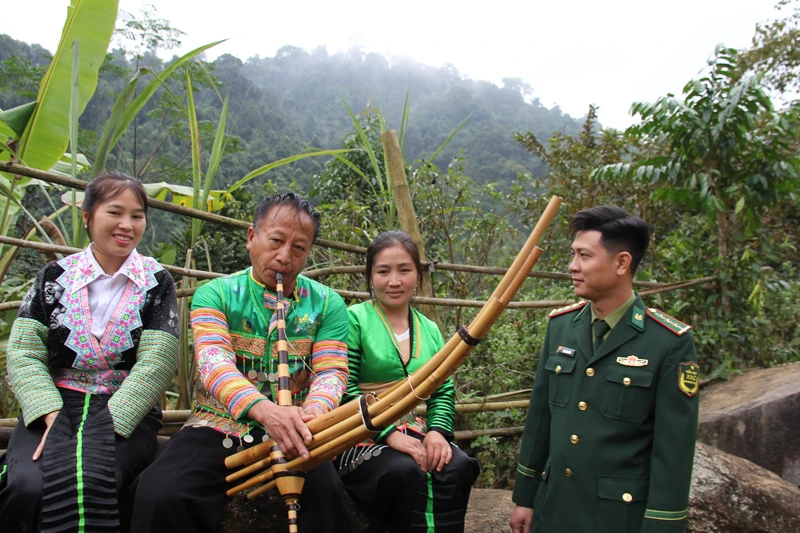 Sắc tết nơi vùng cao (Bài 1): Tiếng khèn gọi xuân về...!