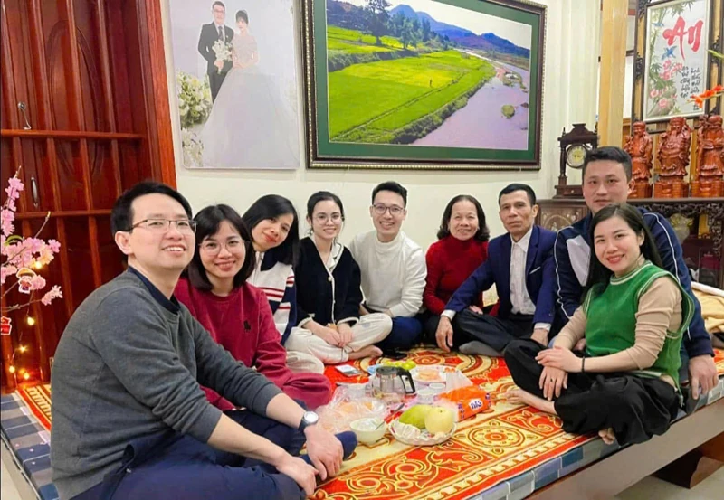 Tết là để sum vầy