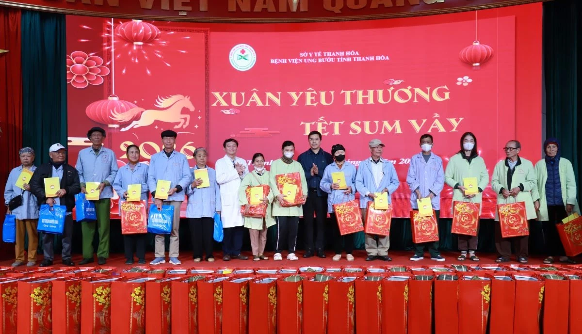 “Xuân yêu thương - Tết sum vầy” sẻ chia cùng bệnh nhân ung thư