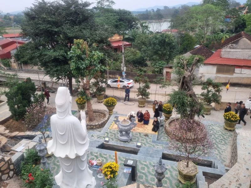 Các điểm du lịch tâm linh sẵn sàng cho mùa du xuân