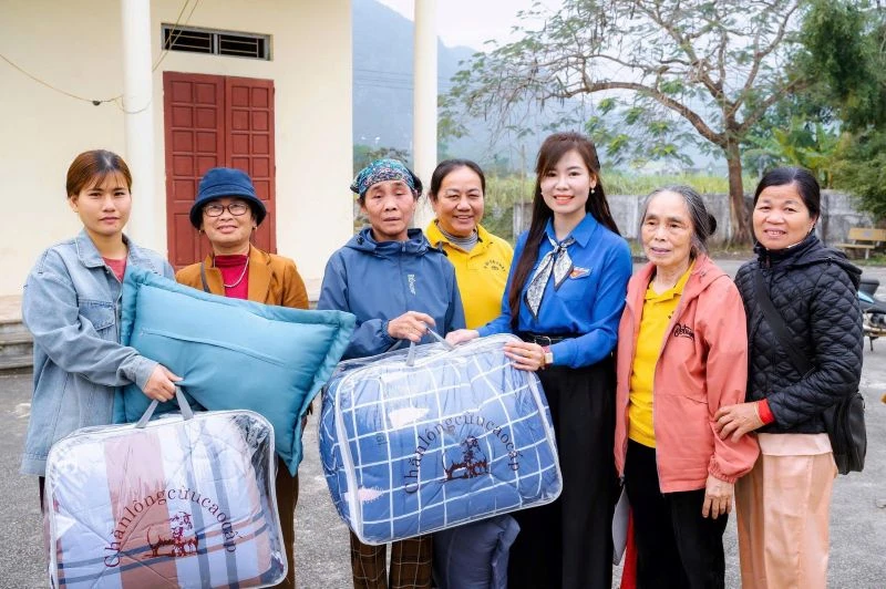 Sôi nổi các hoạt động “Tết yêu thương”