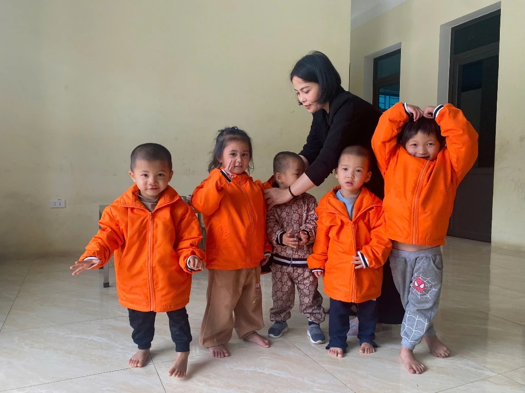 Tết của những đứa trẻ mồ côi