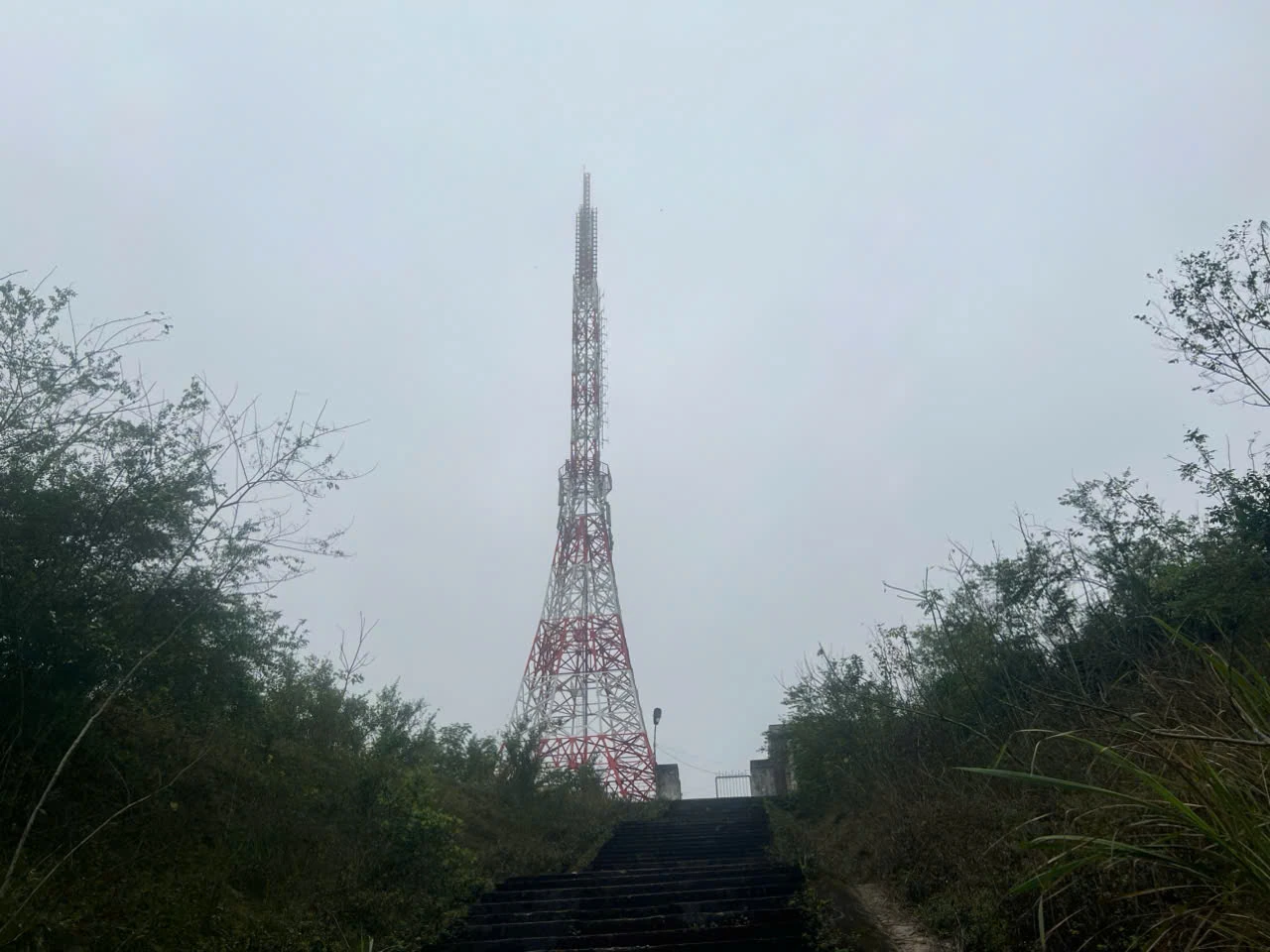 Tết của những người đưa “cánh sóng” vươn xa