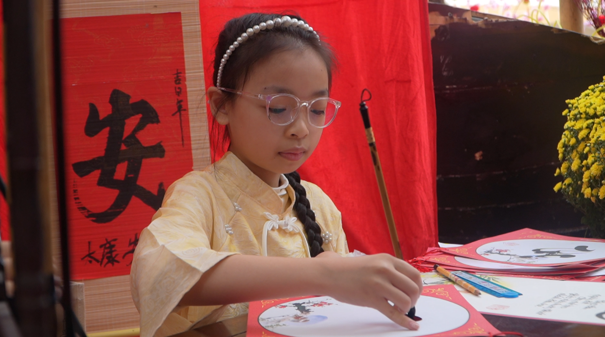 Thiếu nhi gìn giữ bản sắc Tết Việt