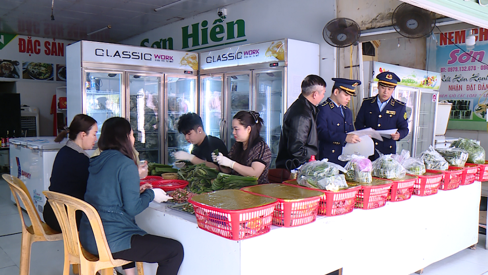 Cao điểm kiểm tra an toàn thực phẩm dịp Tết: Không có “vùng trống ”