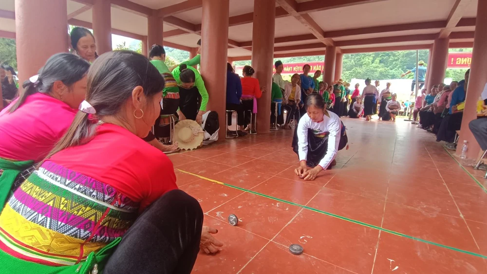 Trò chơi dân gian đầu xuân