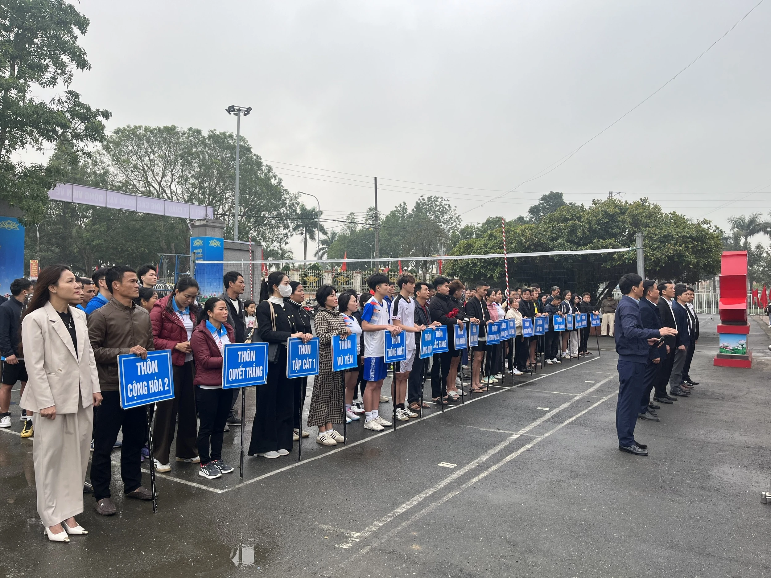 Sôi nổi Giải bóng chuyền hơi nam – nữ và pickleball xã Nông Cống mừng Đảng, mừng Xuân Bính Ngọ 