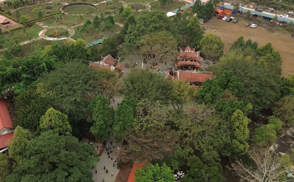 Đầu xuân đi lễ Cửa Đạt