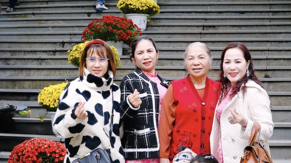 Đầu xuân đi lễ Cửa Đạt