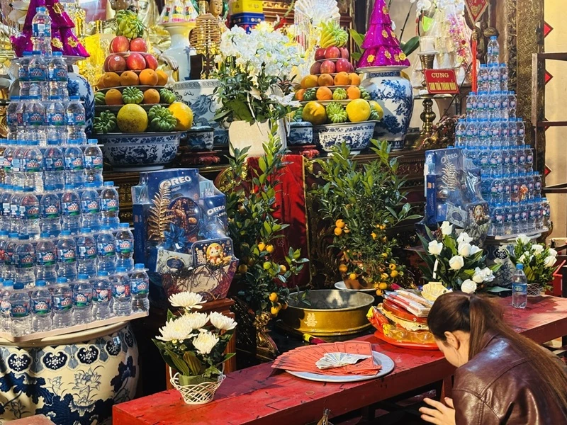 Văn minh công đức, vẹn tròn tâm đức