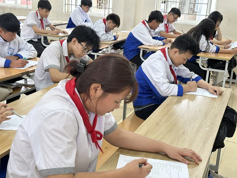 Từ kỳ thi khảo sát chất lượng...