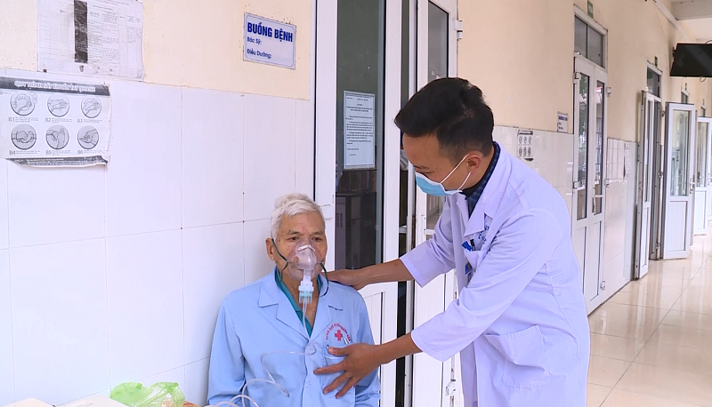 Chọn nghề cứu người, chọn cả sự hy sinh