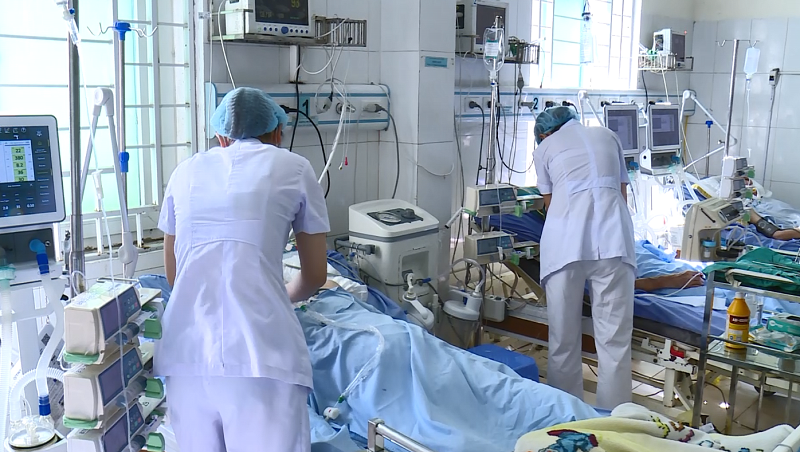 Chọn nghề cứu người, chọn cả sự hy sinh