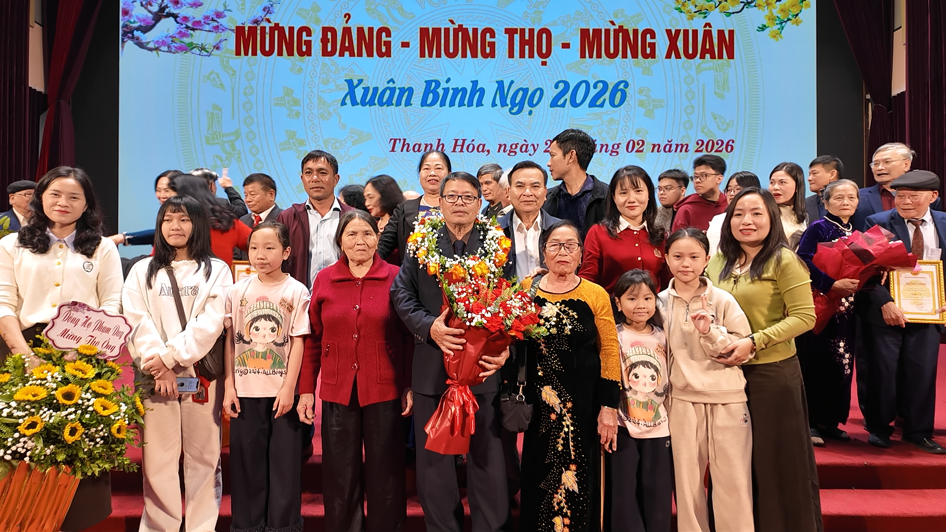 Mừng thọ - Nét đẹp văn hóa đầu năm