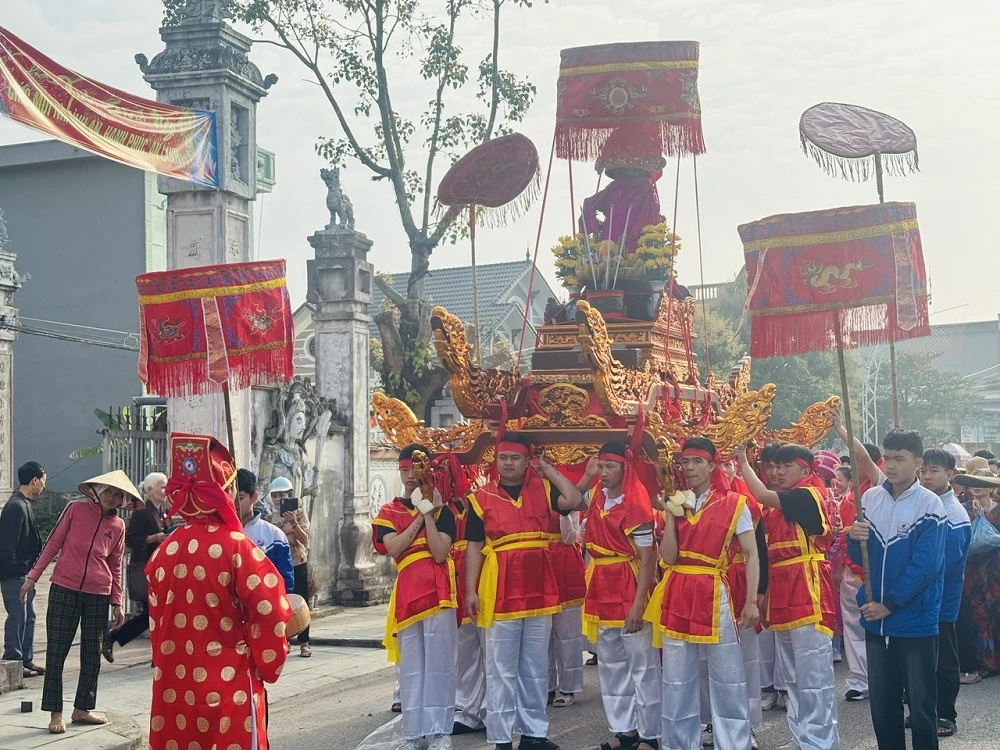 Về đình Cự Lộc nghe chuyện về Đức Thánh mẫu Ngô Thị Nương Nương