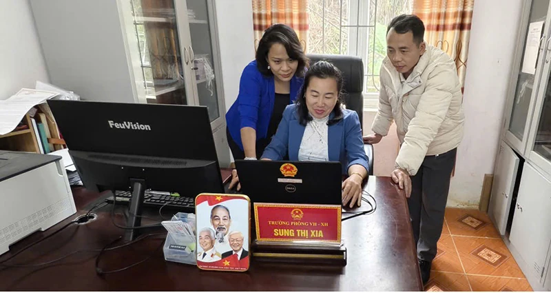 Phụ nữ xứ Thanh trong kỷ nguyên số (Bài 2): Chủ động thích ứng trong môi trường làm việc số