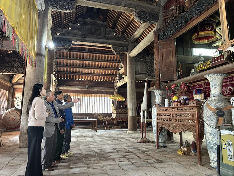 Du xuân nơi làng cổ