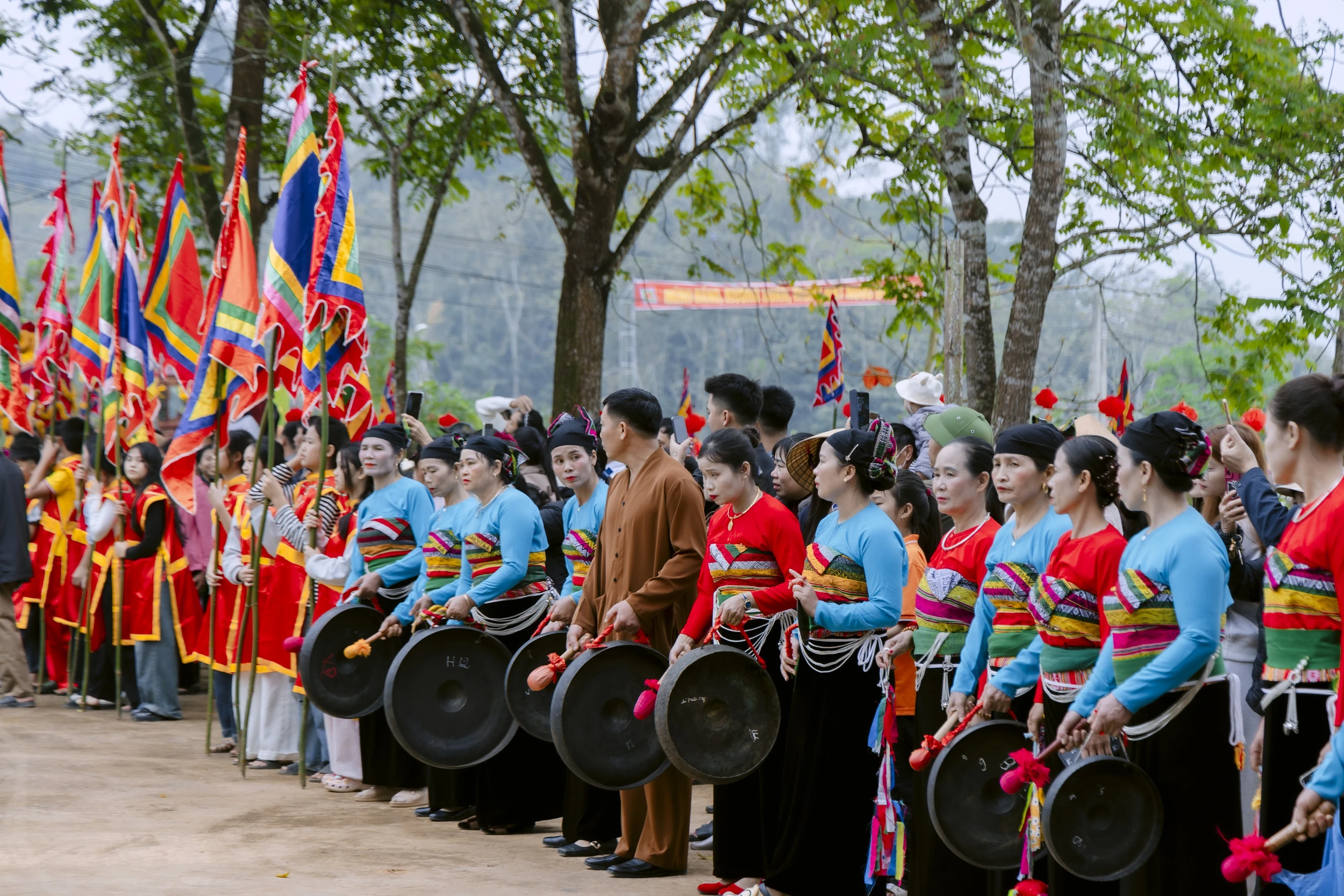 Xây dựng môi trường văn hóa từ cộng đồng