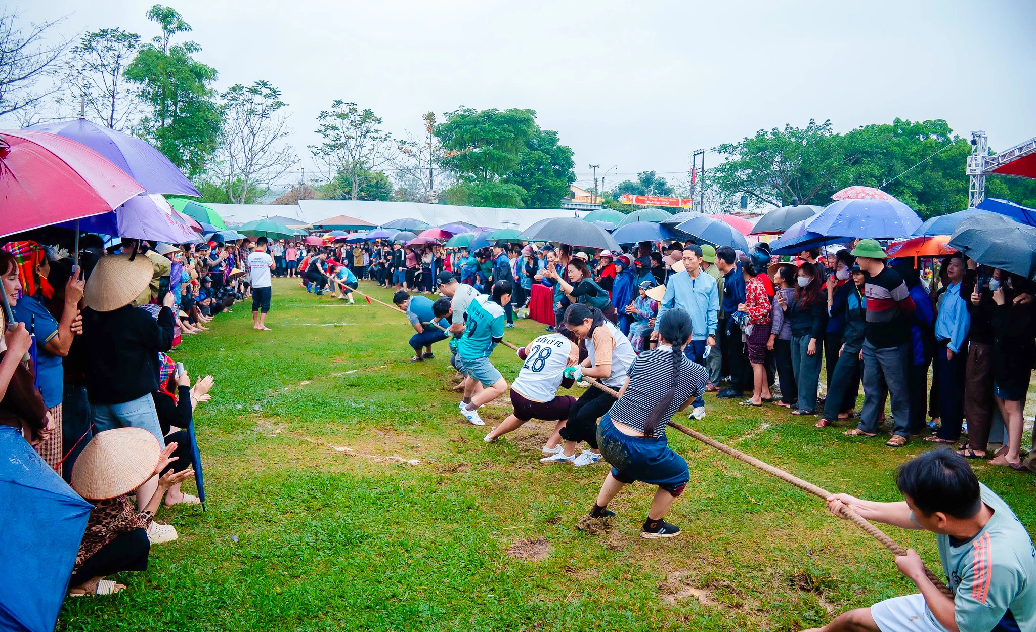 Đặc sắc thể thao dân tộc trong các lễ hội xuân