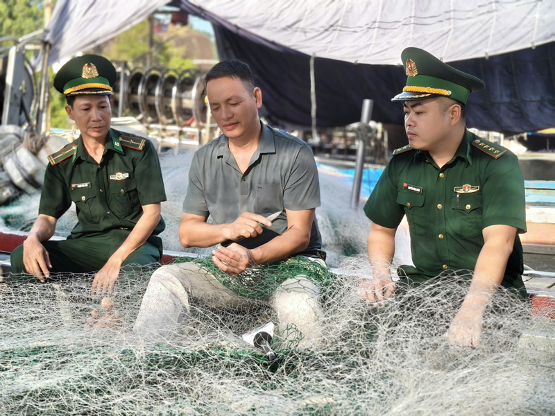 Vì sự bình yên nơi tuyến biển