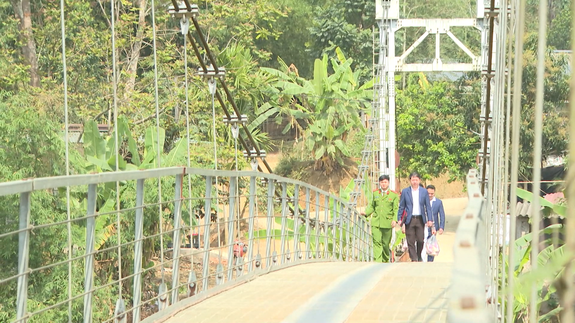 Tuyên truyền bầu cử ở miền núi xứ Thanh - Linh hoạt hình thức, trọn vẹn niềm tin