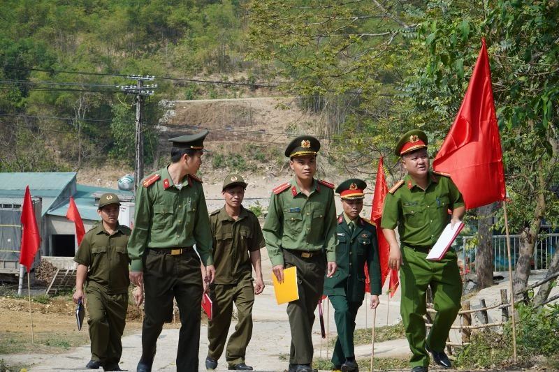 Những hình ảnh đẹp trước ngày bầu cử ở xã vùng biên