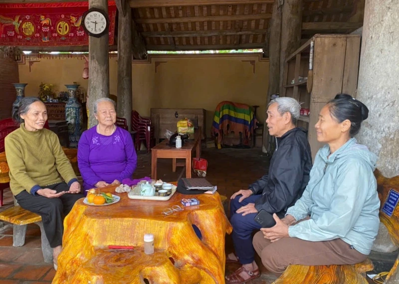 Trăm năm còn đó nghè Cẩm Hoàng