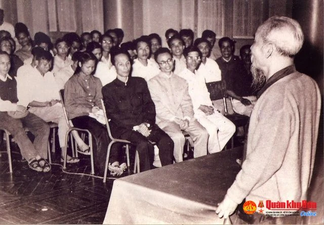 Ngày này năm xưa (12/3): Toàn Đảng, toàn dân, toàn quân ta phải luôn đoàn kết thành một khối vững chắc