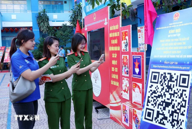 Bầu cử thời 4.0: Công nghệ số đưa Ngày hội non sông đến gần người dân