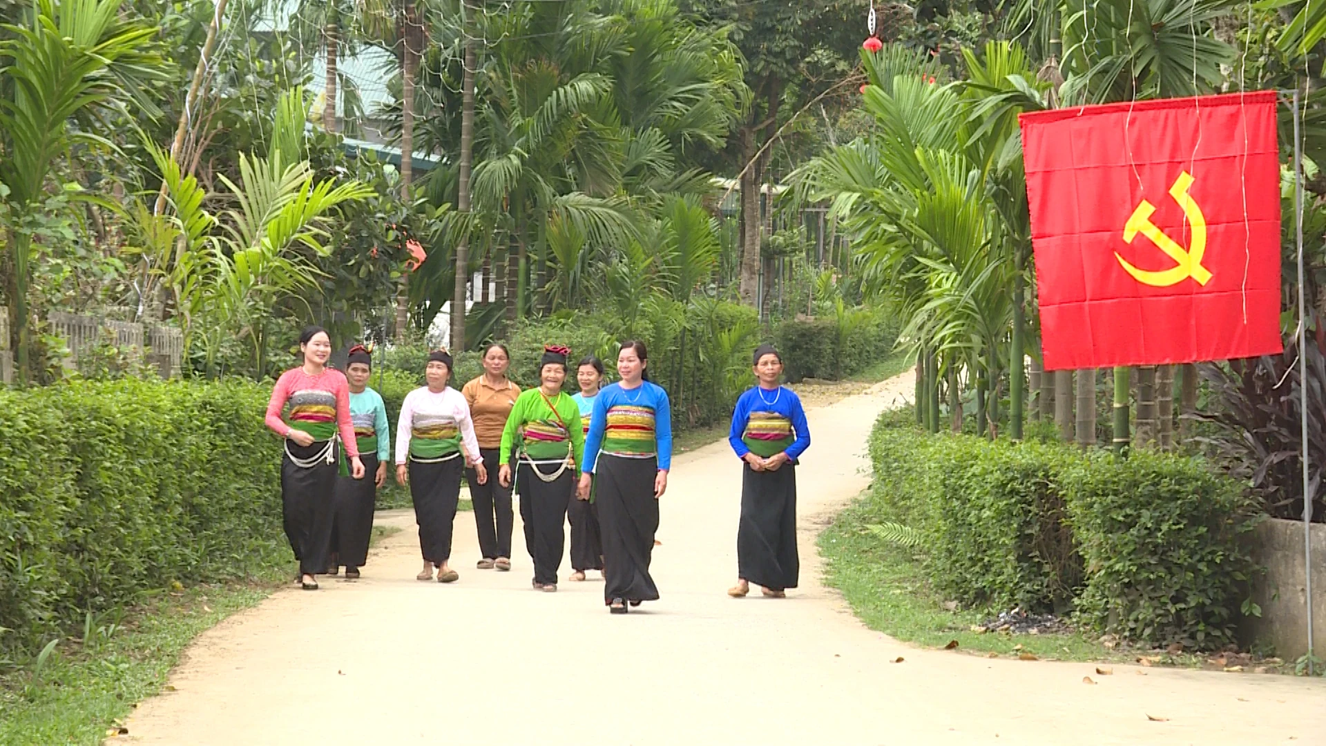 Giữ nhịp xường trong mùa xuân bản Mường