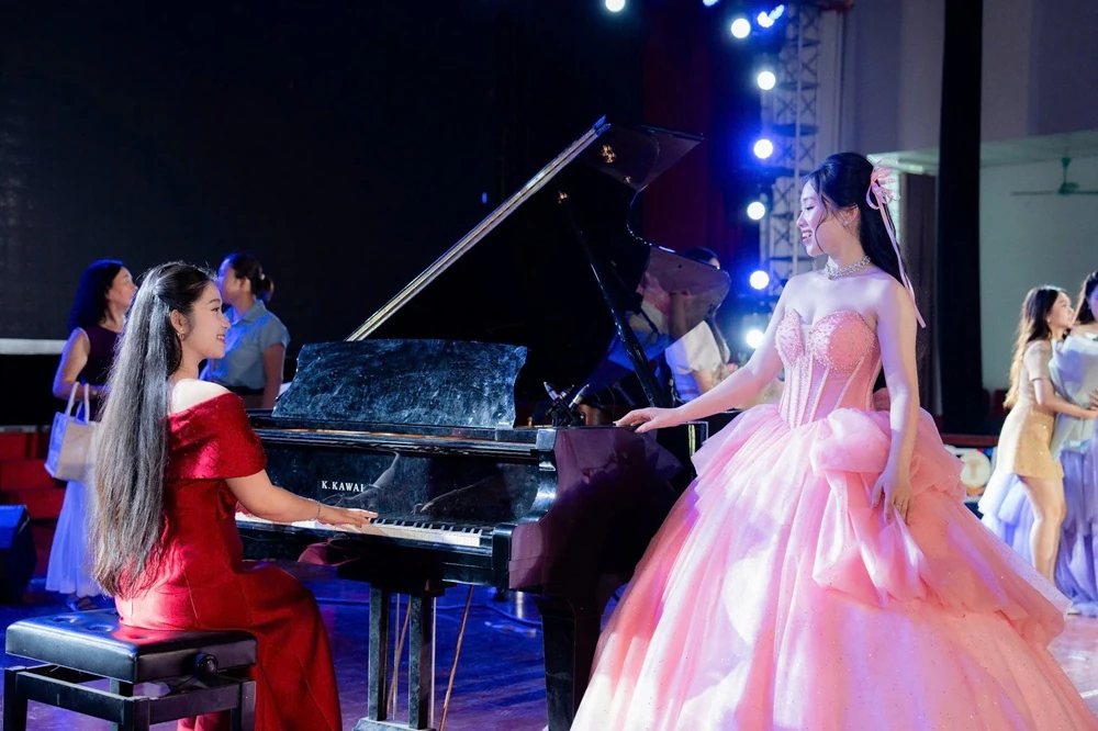 Khát vọng thanh xuân (Bài 4): Khi tri thức là bệ phóng, khát vọng cống hiến