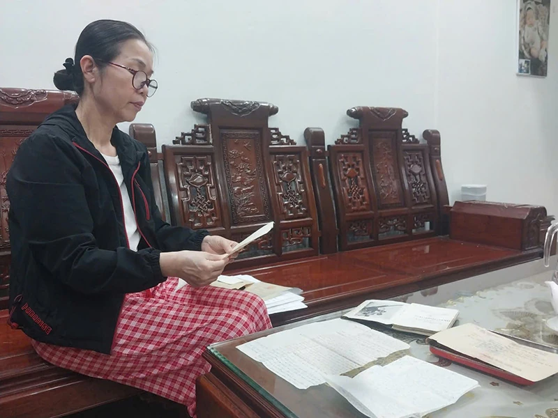 Tìm về những lá thư tay