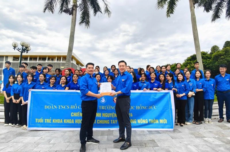 Khát vọng thanh xuân: Bài 3 - Người “truyền lửa” cho phong trào đoàn Trường Đại học Hồng Đức
