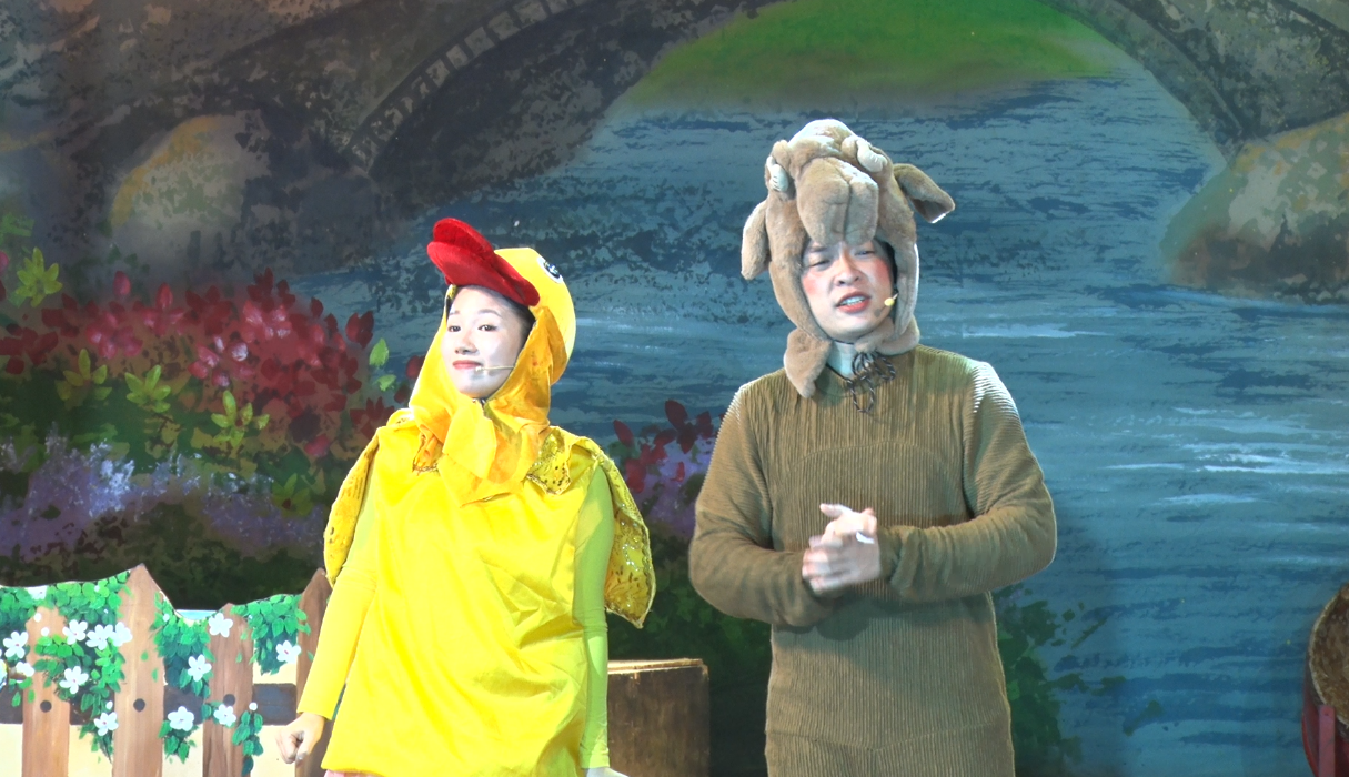 Lan tỏa niềm vui và những bài học nhỏ từ sân khấu thiếu nhi